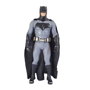 2015 Batman 19.5 Inches Tall DC Comics Action Figure